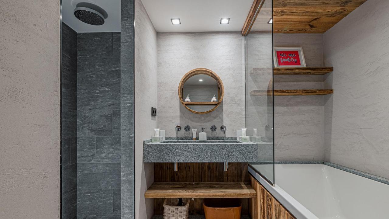Chalet Orca, Val d'Isère - 14 pers - 420m2 Villa Esterno foto